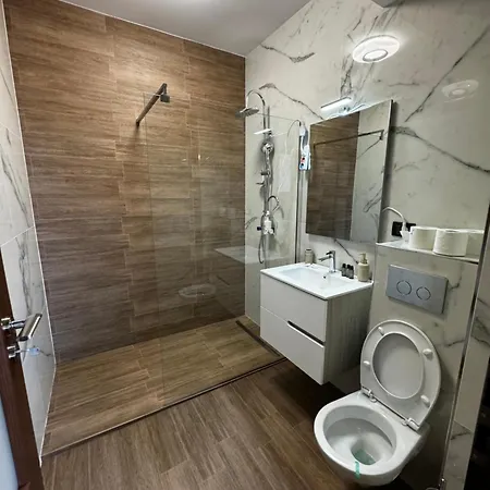 Dxn 8 By Stefan Building Promenada 2 *